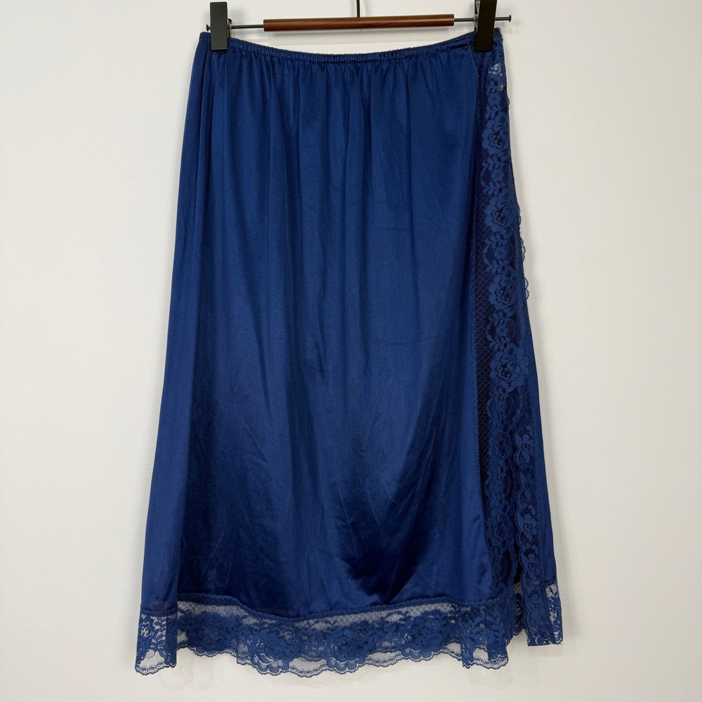 Vintage Bari Lace Trim Nylon Half Slip Womens Small Blue Side Slit Coquette